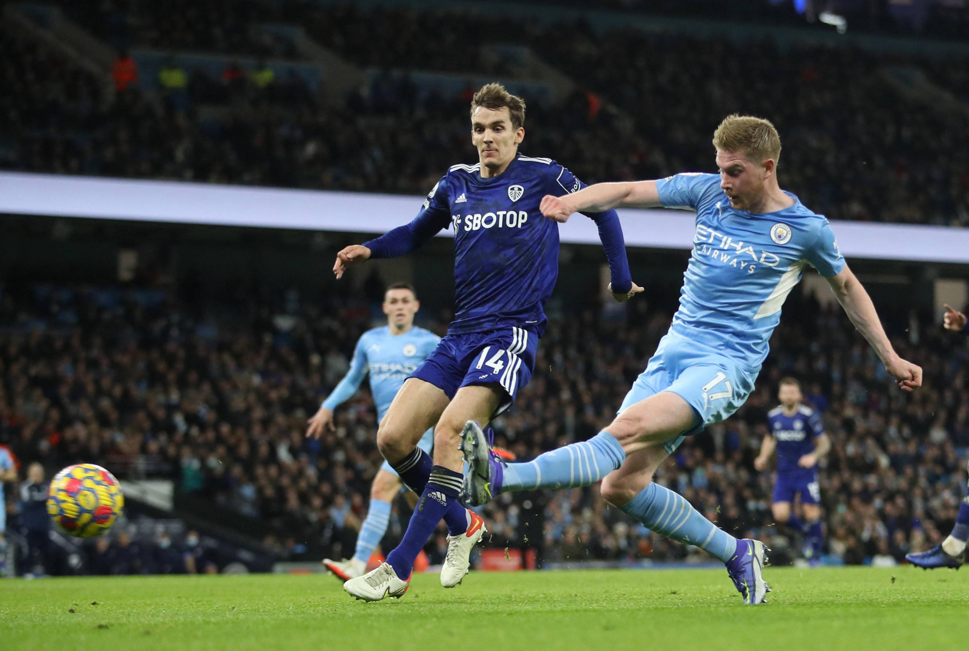 2023卡塔爾亞洲杯C組較量：伊朗vs阿聯酋，賽事實錄與數據統計！.